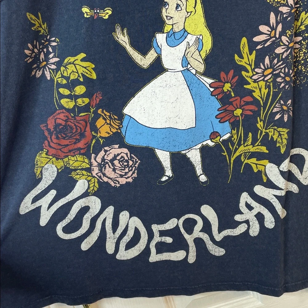 Navy Blue Alice in Wonderland T-Shirt. Cool tee. Well worn but comfy. - Picture 5 of 6